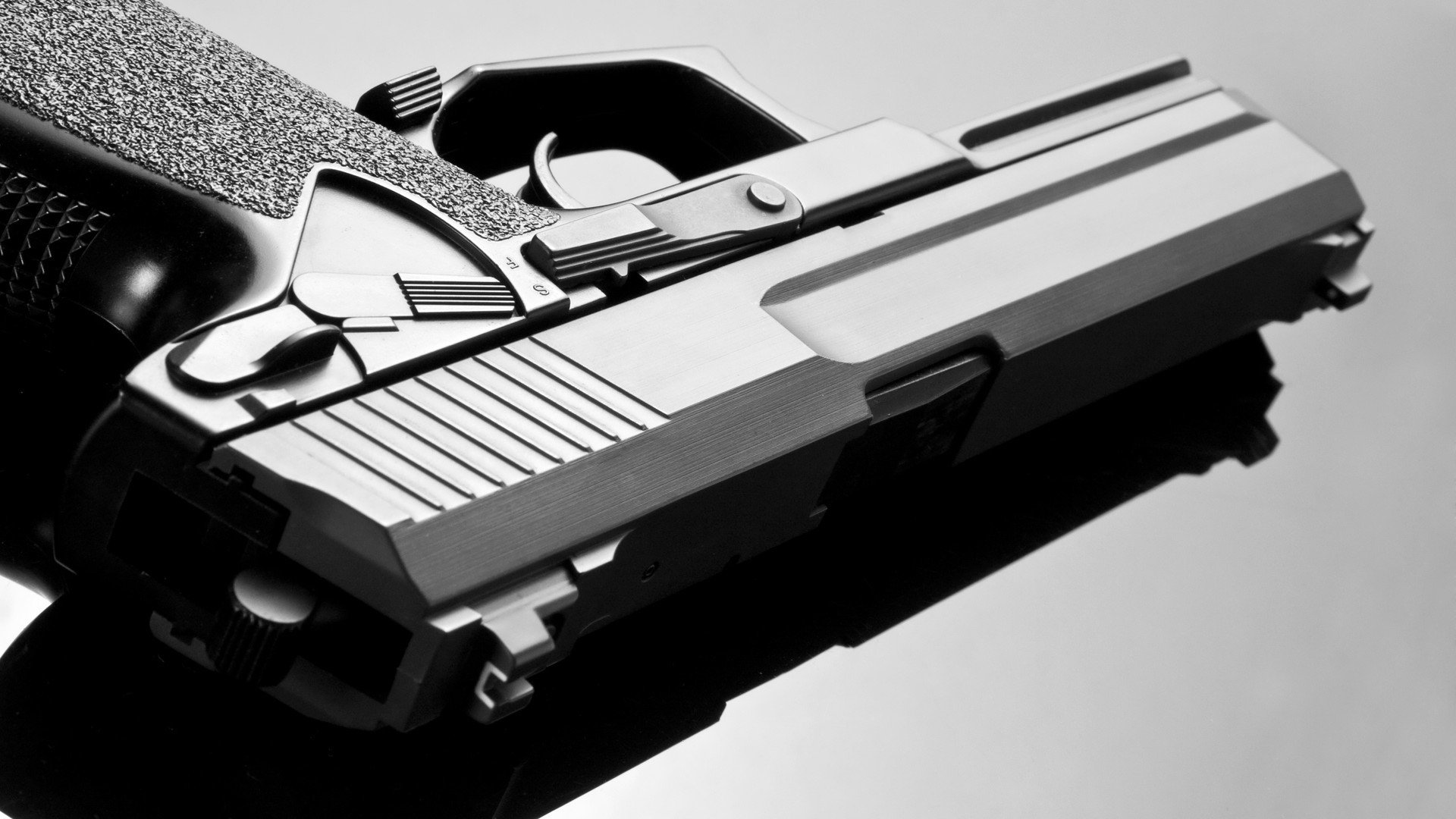 广东队反击速度快形成有效压制,广东队防守战术