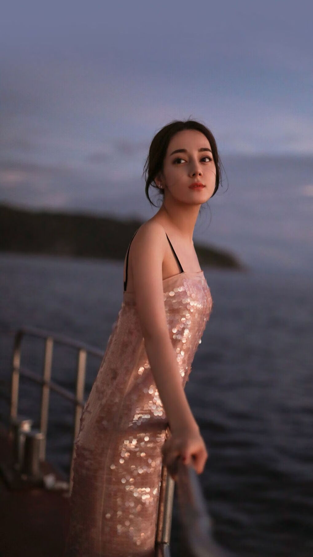 詹姆斯社媒发文鼓励新秀勇敢拼搏，詹姆斯发催泪长文