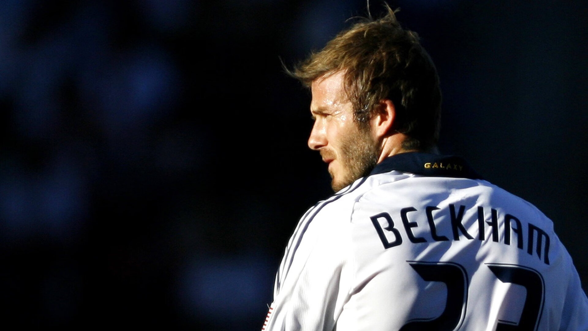 欧冠八强次回合：巴黎主场1比1战平皇马 总比分落败姆巴佩愤然离场